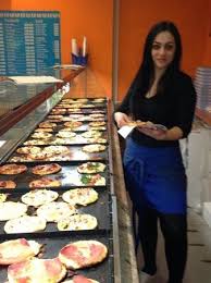 LAVORO: Pizzeria Sherwood CERCA A PESCARA Banconista