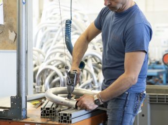 LAVORO: OPERAIO ASSEMBLAGGIO MECCANICO