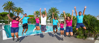 LAVORO: La SPLASH ANIMAZIONE cerca Animatrice hotel e villaggi a Vasto