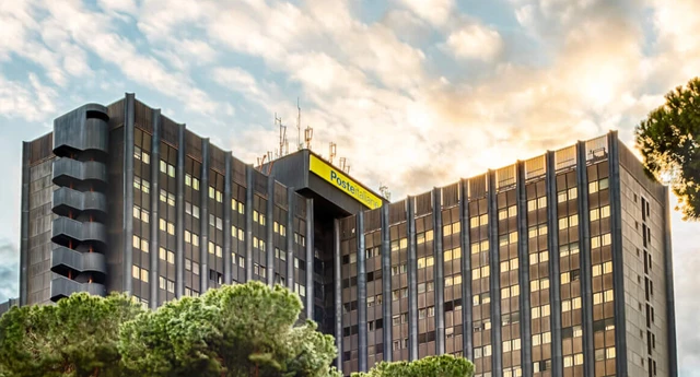 Assunzioni alle Poste: tutti i bandi aperti e in arrivo