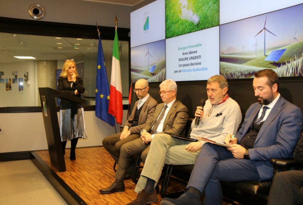 Energia rinnovabile, la Giunta regionale approva il disegno di legge sulle aree idonee per la sfida alla transizione energetica