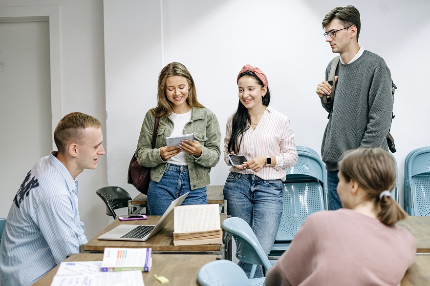 FONTI FIRA:Università: al via le domande per ottenere la borsa di studio