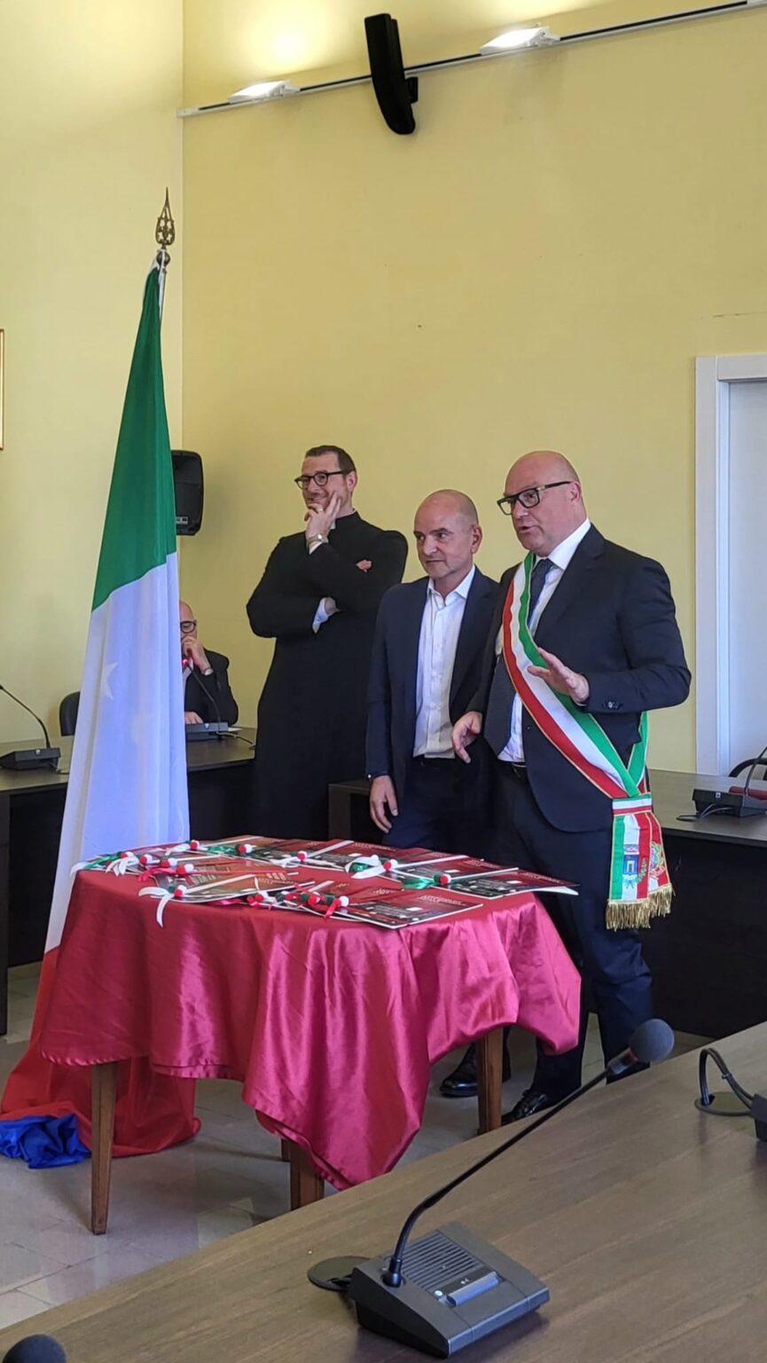 Festa della Repubblica, Lugini ai neo diciottenni: “La Costituzione guida per il futuro delle nuove generazioni”